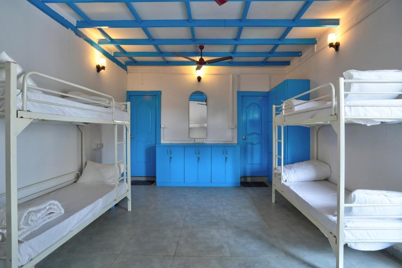 Mandrem Retreat Beach Resort Gamle Goa Eksteriør billede